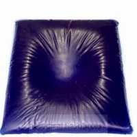 blue_diamond_gel_head_pillow_with_centering_dish